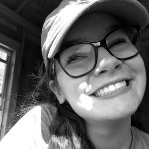 Meet your Posher, Katelyn